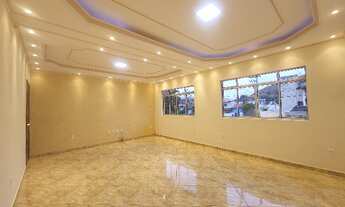 Imagem 2: Excelente sobrado de esquina em Aparecida com 296m2 com fino acabamento