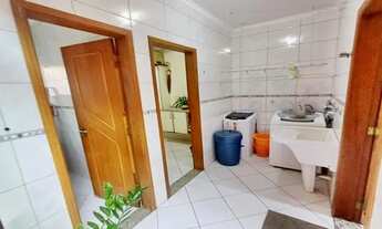 Imagem 6: Belo Sobrado à venda no Parque São Domingos na Rua Martins Teotônio, com 4 dormitórios