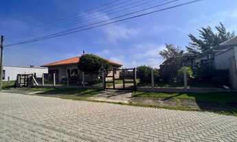 Imagem 4: Elegance Imóveis: Casa localizada na praia de Xangri-Lá