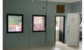 Imagem: Sala comercial bem ampla com 30m², Centro