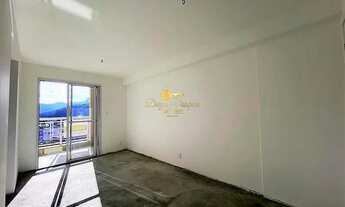 Imagem 2: Apartamento para Venda em Teresópolis, Várzea, 2 dormitórios, 1 suíte, 2 banheiros, 1 vaga