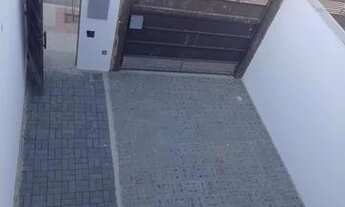 Imagem 2: Casa Geminada para Venda em Contagem, Três Barras, 3 dormitórios, 1 suíte, 1 banheiro, 1 v