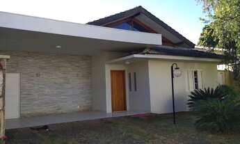 Imagem 2: Casa de condomínio térrea para venda possui 281 metros quadrados com 3 quartos