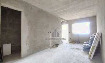 Imagem 4: Sobrado com três quartos sendo uma ampla suíte