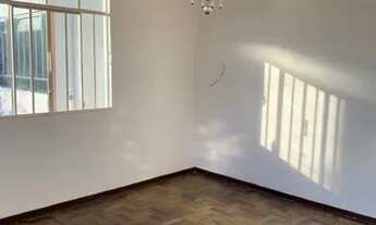 Imagem: Alugo Casa ampla