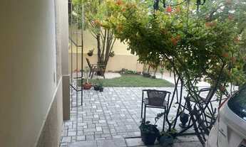 Imagem 4: Casa para venda possui 320 metros quadrados com 2 quartos