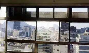 Imagem 3: Apartamento no Leblon com 4 Quartos, Quadra da Praia