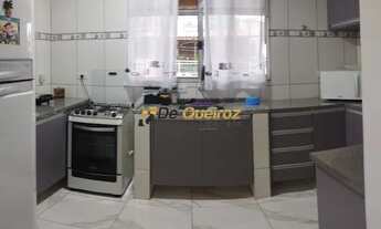 Imagem 7: DE QUEIROZ. CASA AMPLA, COM EXCELENTE LOCALIZAÇÃO! VENHA CONHECER!