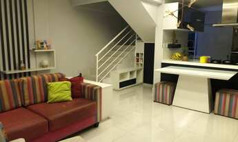 Imagem: Casa triplex com 3 suítes - Condomínio