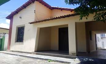 Imagem 2: CASA AMPLA A VENDA PRÓXIMO AO BAIRRO DE FÁTIMA!!!ÓTIMA LOCALIZAÇÃO!