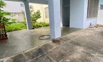 Imagem 4: Casa central na encruzilhada com 200m2 - 3 quartos+ dependência, 2 Wc, 4 vagas p/carro