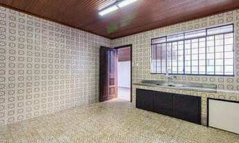 Imagem 4: EXCELENTE CASA RESIDENCIAL / COMERCIAL EM REGIÃO CENTRAL PRIVELIGIADA DE CURITIBA