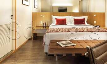 Imagem: Na Av. Cidade Jardim, prox ao Shopping Iguatemi