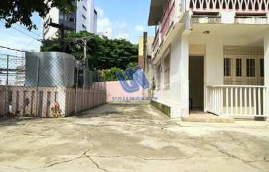 Imagem 3: Casa Duplex com 5 quartos sendo 3 suítes 300m2 na Pituba