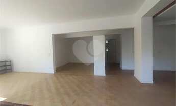 Imagem 4: Apartamento com 210m² com 3 dormitórios sendo duas suíte !!