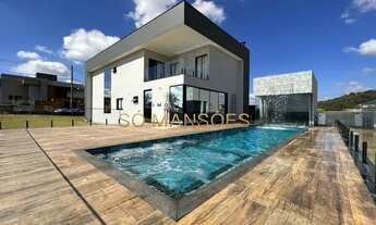 Imagem 2: BELÍSSIMA CASA DISPONÍVEL PARA VENDA NO CONDOMÍNIO ALDEIAS DO LAGO