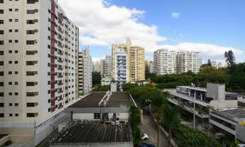 Imagem 2: Apartamento para venda possui 94 metros quadrados com 3 quartos em Centro - Florianópolis