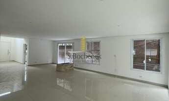 Imagem 5: Casa para locação em Alphaville com 4 suítes com closet e varanda; 420m