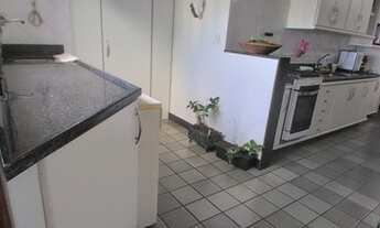 Imagem 3: 4 quartos 2 suítes frente mar 220m