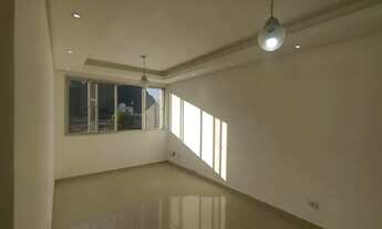 Imagem 2: Apartamento para venda possui 72 metros quadrados com 2 quartos em José Menino - Santos