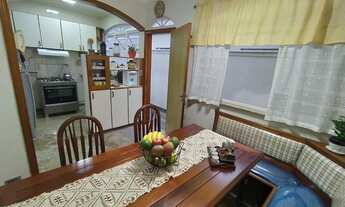 Imagem 7: Térrea para venda com 200 metros quadrados com 3 quartos em Parque Brasil - Jacareí - SP