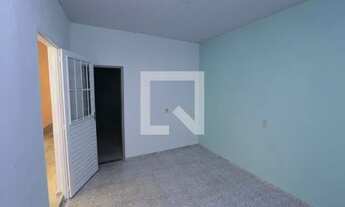 Imagem: Casa à Venda - Santa Maria, 2 Quartos