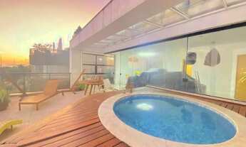 Imagem 2: Cobertura duplex para venda tem 307 metros quadrados com 4 quartos