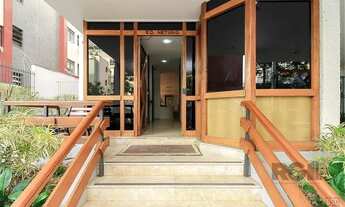 Imagem 2: Apartamento de 3 dormitórios, garagem em prédio com elevador e salão de festas no bairro B