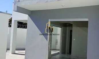 Imagem: Casa em lote de 150m², com 03 quartos á