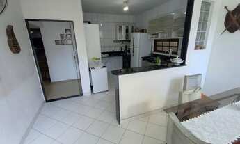 Imagem 6: Ph- Alugo casa com piscina- 5 quartos em Chácara Parreiral !!