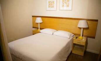 Imagem 7: Flat na Berrini, prox a Estação Berrini da CPTM, rodeado de grandes escritórios