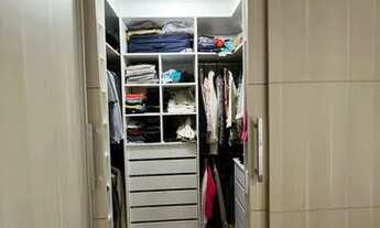 Imagem 6: Cód.: 13467 - Casa de 250m² com 03 suítes e planejados com 05 vagas de garagem. Vila Scarp