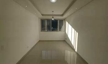 Imagem 7: Apartamento para venda possui 72 metros quadrados com 2 quartos em José Menino - Santos