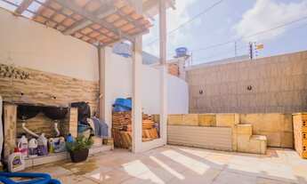 Imagem 7: Go Up imóveis vende em parceria: Excelente casa na Cidade Velha