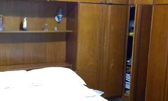 Imagem 5: 2 Casas isoladas em 450m² de terreno - Amplo quintal - Localização privilegiada - Centro