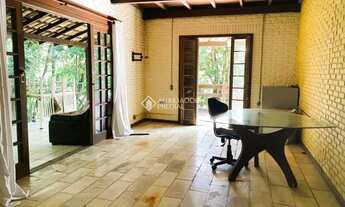 Imagem: Casa em Meio à Natureza no Córrego Grande