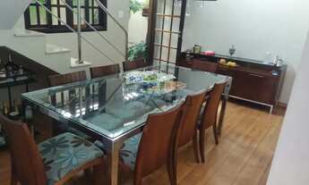 Imagem 2: Oportunidade - Casa - Jardim América - 4 Dormitórios - 220m²