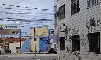 Imagem 2: Alugo a de baixo