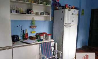 Imagem: Terreno com duas casas no bairro Vila Nova