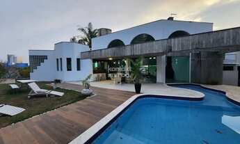 Imagem: Casa de Condomínio com 6 quartos à Venda