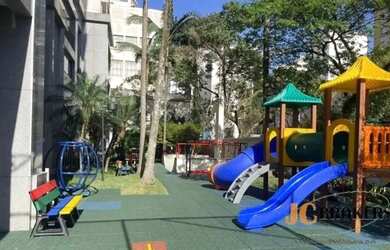 Imagem 7: Apartamento com 137m² de área útil, 3 vagas, living, , 4 dormitórios sendo 3 suítes