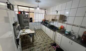 Imagem 7: Aluga-se PARTE SUPERIOR de terraço com 4 Quartos (1 Suíte), Semi-Mobiliada e 2 Cozinhas