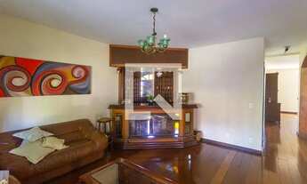 Imagem 3: Casa à Venda - Palmares, 4 Quartos, 720 m2