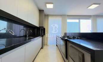 Imagem 4: Sobrado com 3 dormitórios à venda, 195 m² por R$ 1.750.000,00 - Pioneiros - Londrina/PR