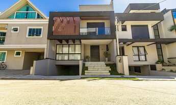 Imagem: Casa à venda MOBILIADA com 4 quartos, Curitiba