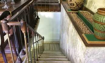 Imagem 7: Casa duplex com piscina