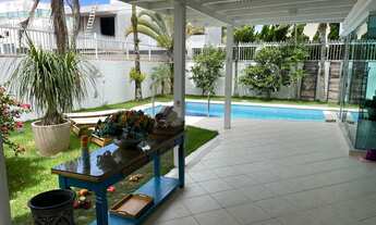 Imagem 7: Casa para aluguel e venda tem 1000 metros quadrados com 4 quartos