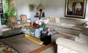 Imagem 7: Casa de condomínio para venda com 456 metros quadrados com 5 quartos