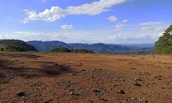 Imagem 3: Terreno com 7 alqueires com uma vista sem COMENTÁRIOS, localizado em São Bento do Sapucaí