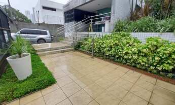 Imagem 6: Apartamento em Casa Forte com 4 quartos sendo 3 suítes com 202m² por R$ 1.625.000,00